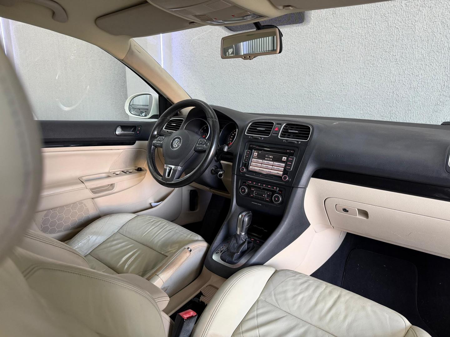 VOLKSWAGEN JETTA VARIANT 2011 - Imagem 8