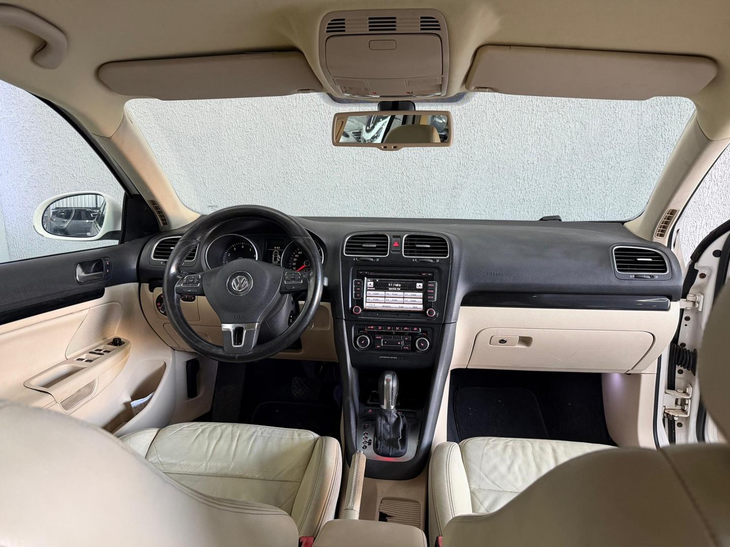 VOLKSWAGEN JETTA VARIANT 2011 - Imagem 10