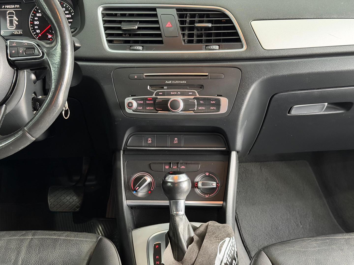 AUDI Q3 150CV 2016 - Imagem 17