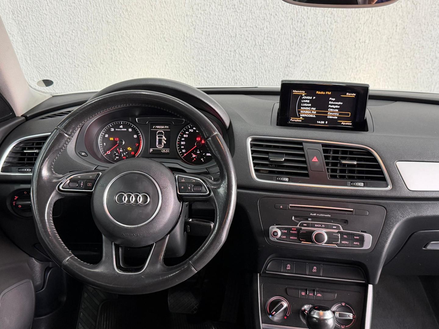 AUDI Q3 150CV 2016 - Imagem 18