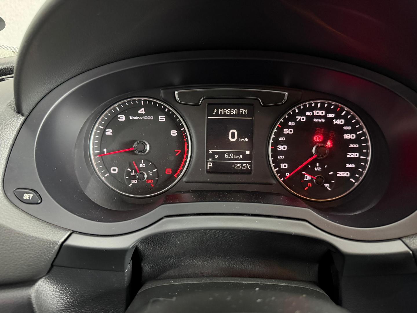 AUDI Q3 150CV 2016 - Imagem 22