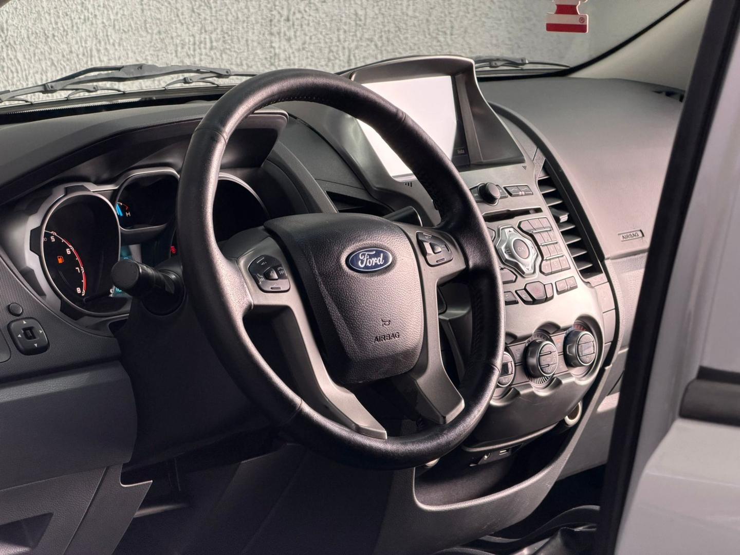 FORD RANGER XLTCD2 25B 2015 - Imagem 11