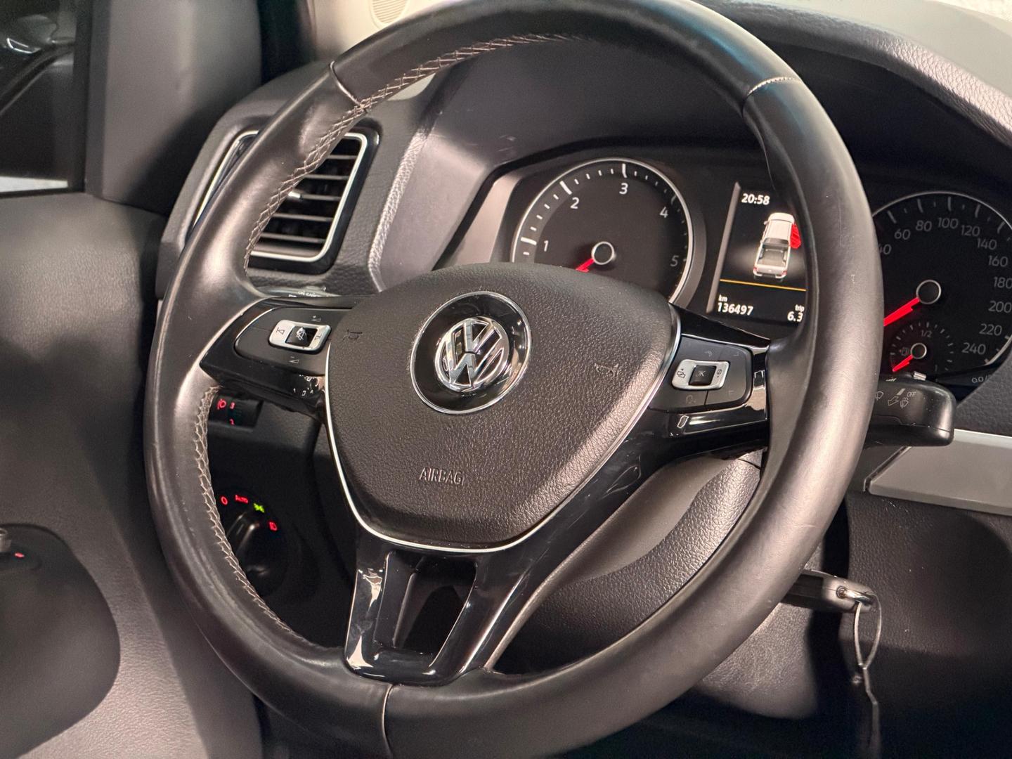 VOLKSWAGEN AMAROK V6 HIGH AC4 2019 - Imagem 13