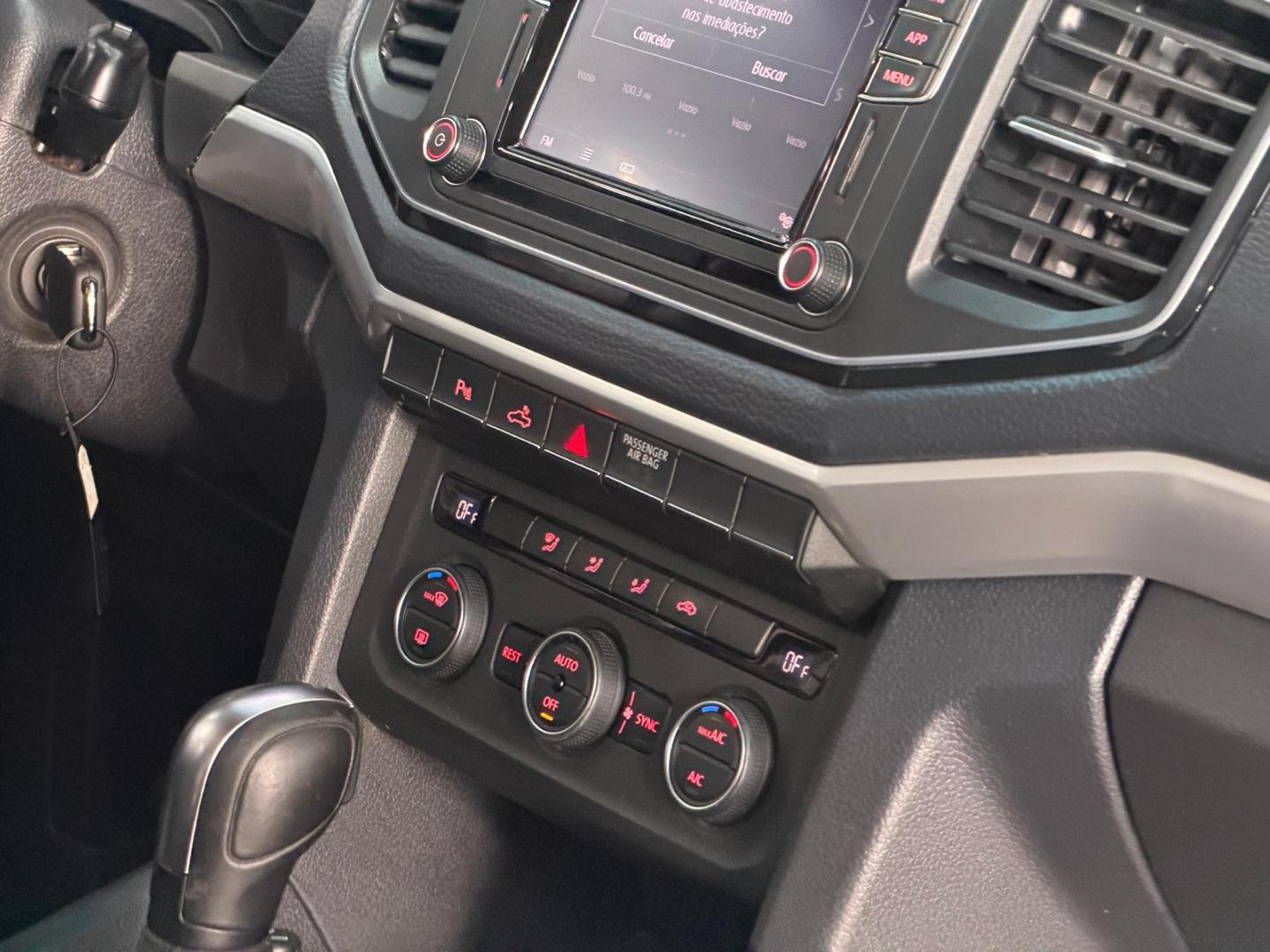 VOLKSWAGEN AMAROK V6 HIGH AC4 2019 - Imagem 6