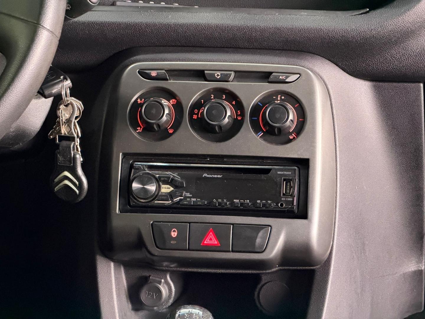 CITROEN C3 PICASSO GL M 2012 - Imagem 14