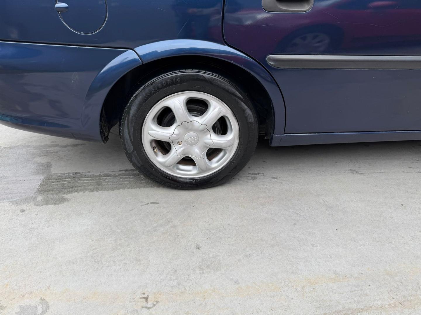 CHEVROLET VECTRA GLS 1997 - Imagem 12