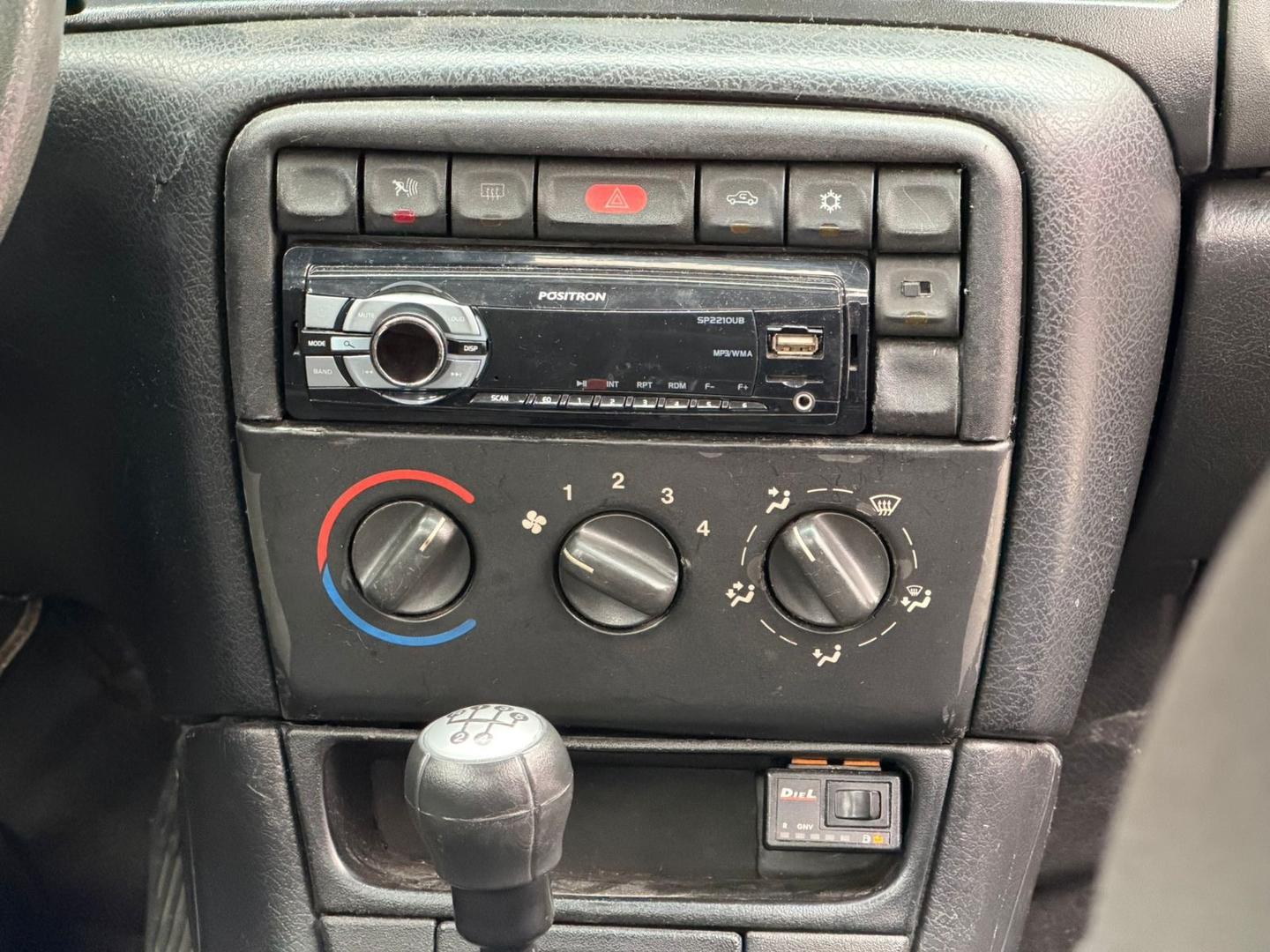 CHEVROLET VECTRA GLS 1997 - Imagem 16