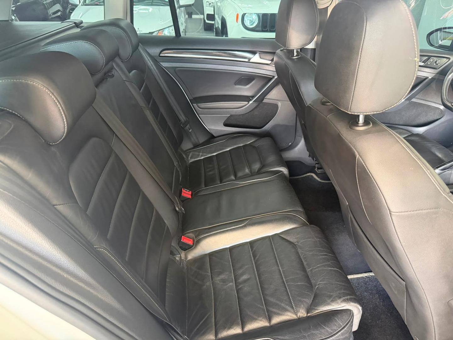 VOLKSWAGEN GOLF VARIANT HL AA 2016 - Imagem 12