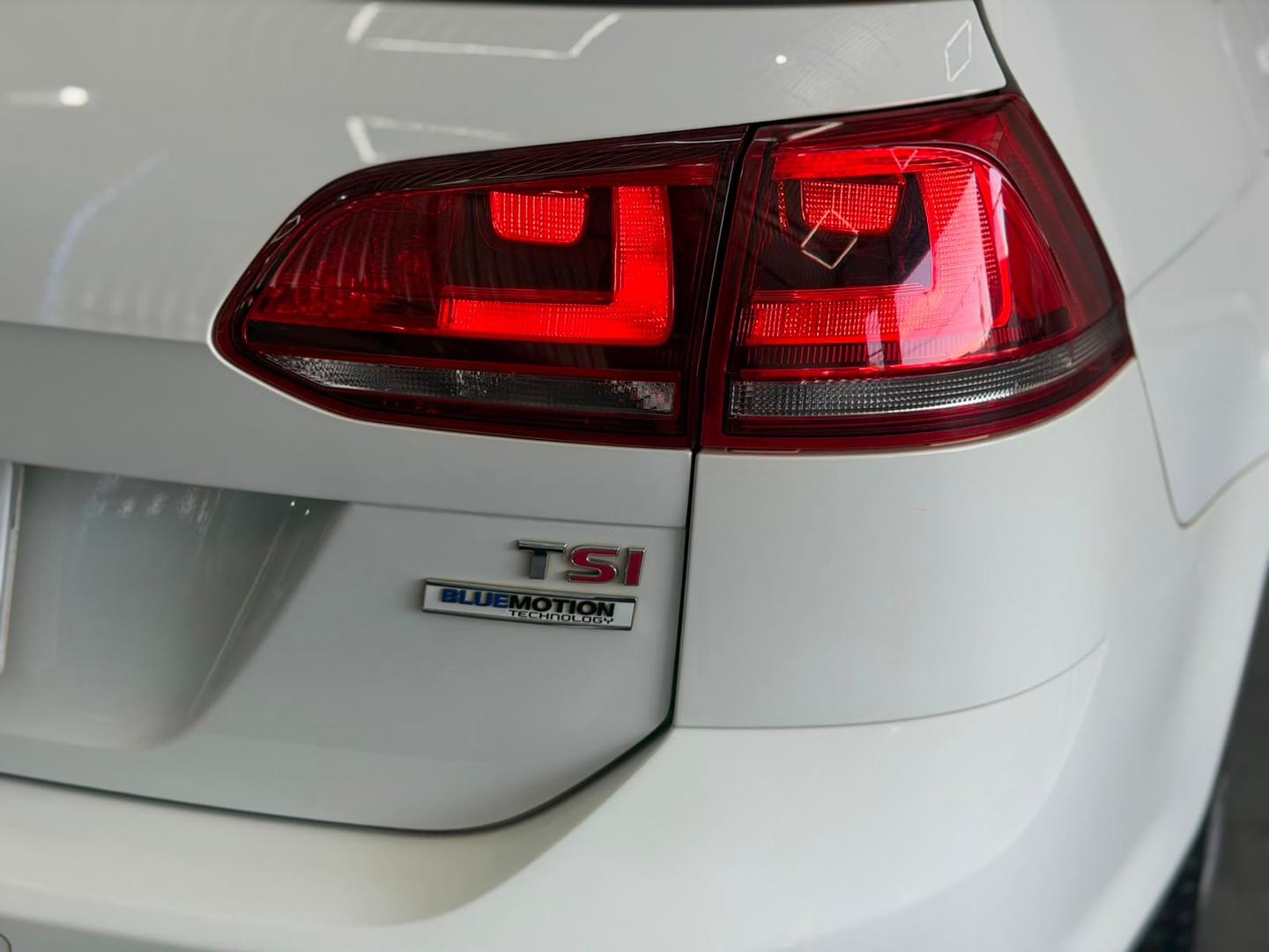 VOLKSWAGEN GOLF VARIANT HL AA 2016 - Imagem 8