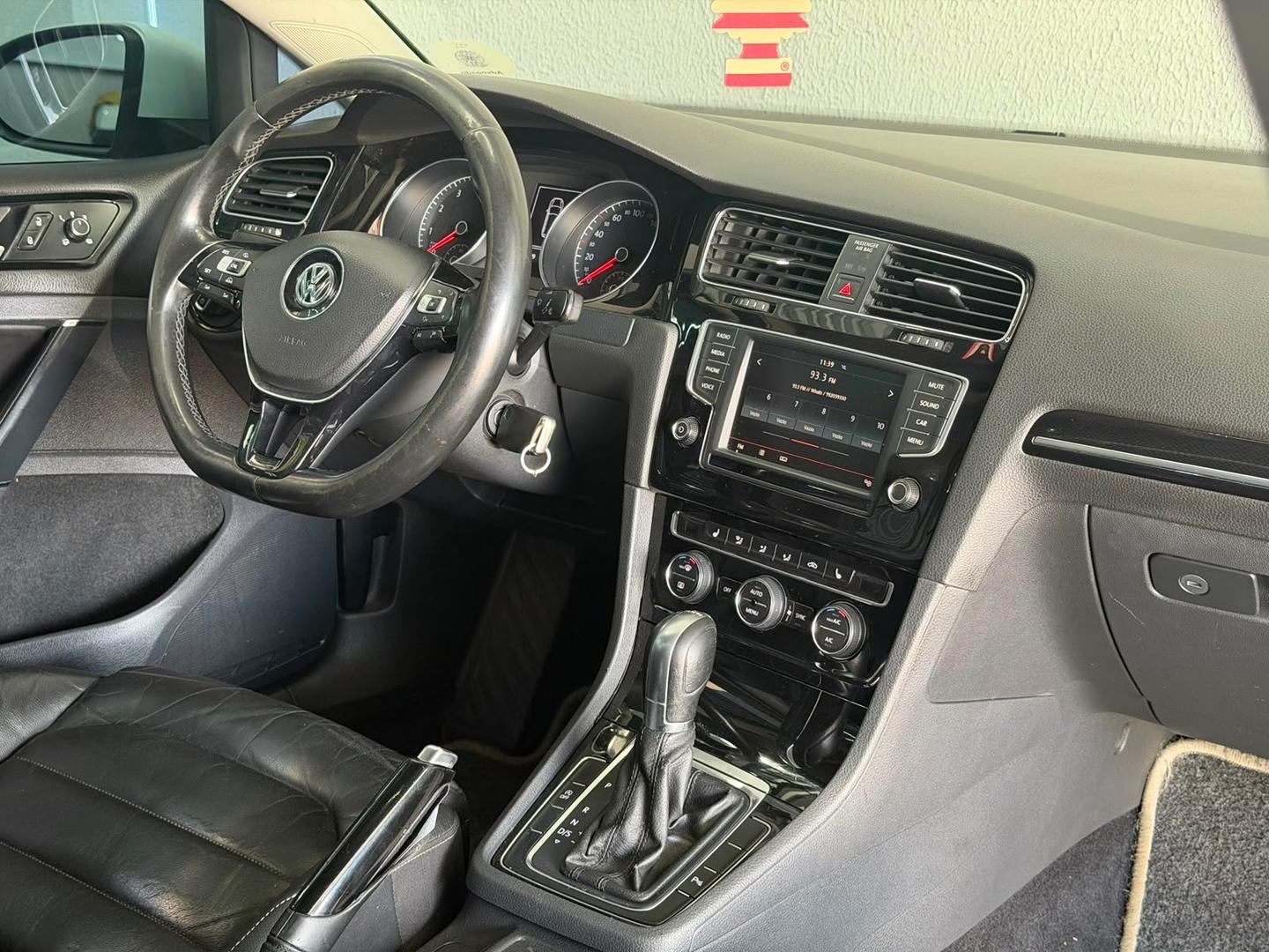 VOLKSWAGEN GOLF VARIANT HL AA 2016 - Imagem 10