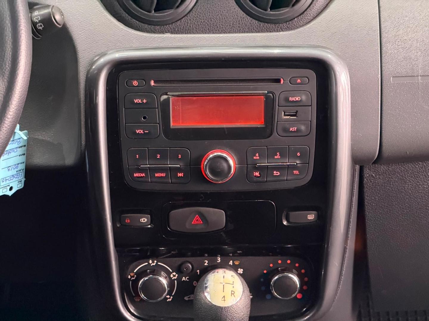 RENAULT DUSTER 16 D 4X2 2013 - Imagem 8