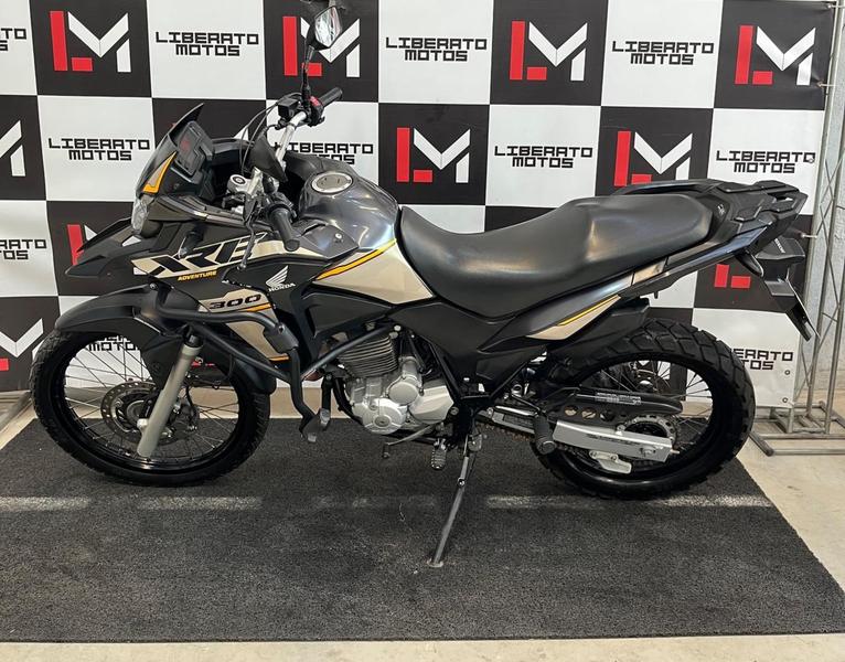 HONDA XRE 300 ABS