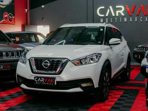 NISSAN KICKS SV CVT