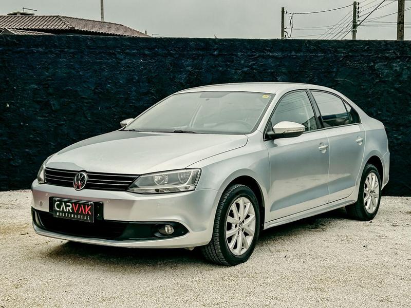 Volkswagen Jetta Comfortline 2.0 T.flex 8V 4P Tipt. - foto 3