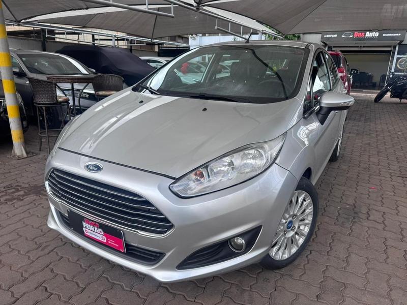 FORD NEW FIESTA 1.6 TITANIUM HATCH 16V FLEX 4P MANUAL