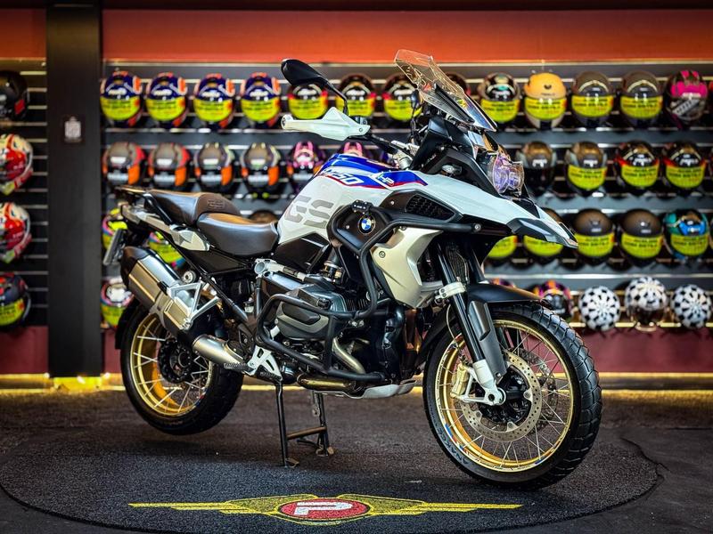 BMW R1250GS