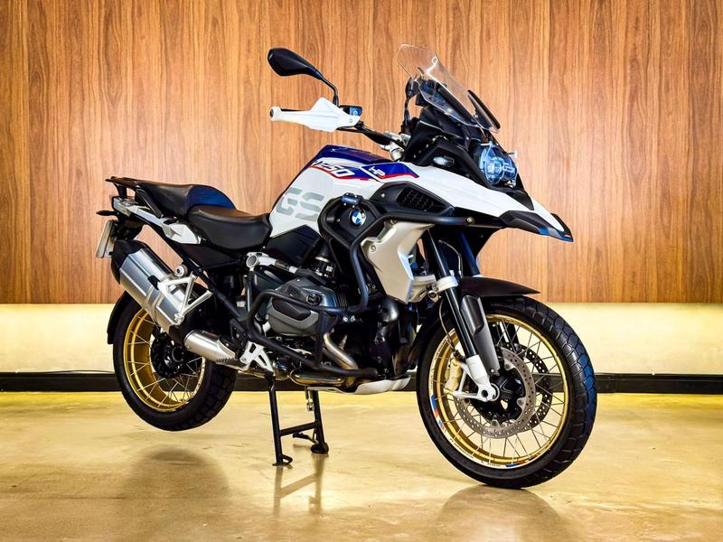 BMW R1250GS