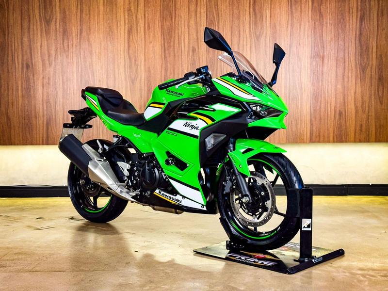 KAWASAKI NINJA 500 SE