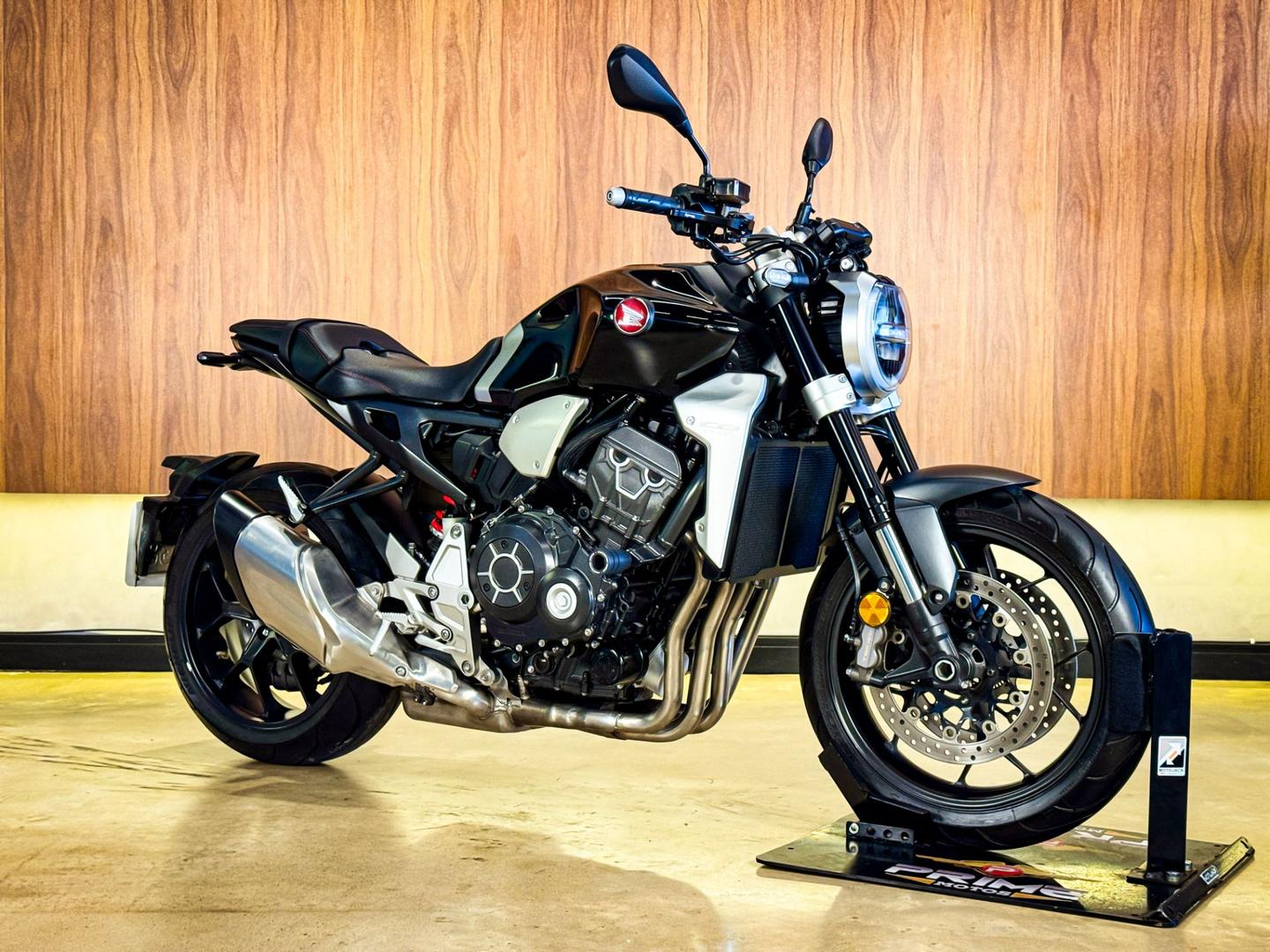 Honda CB 1000r