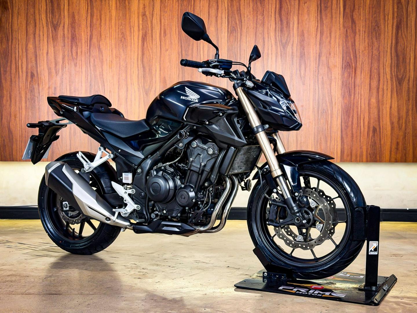 Honda CB 500F