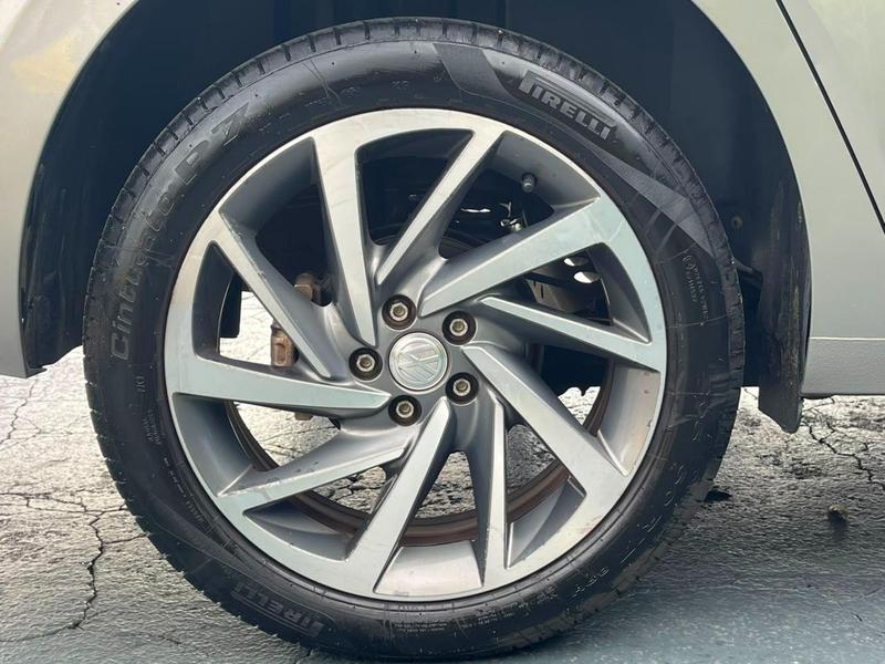 Volkswagen Virtus Highline 200 TSI 1.0 Flex 12V Automático - foto 9