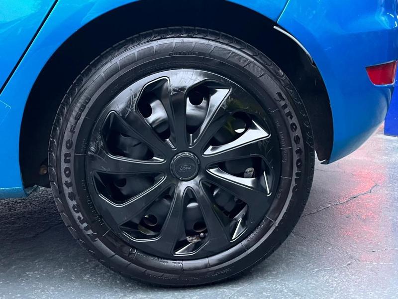 Ford Fiesta Ha 15l S - foto 9