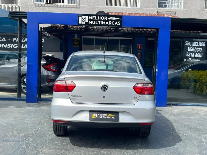 Volkswagen Voyage 1.6 High - foto 7