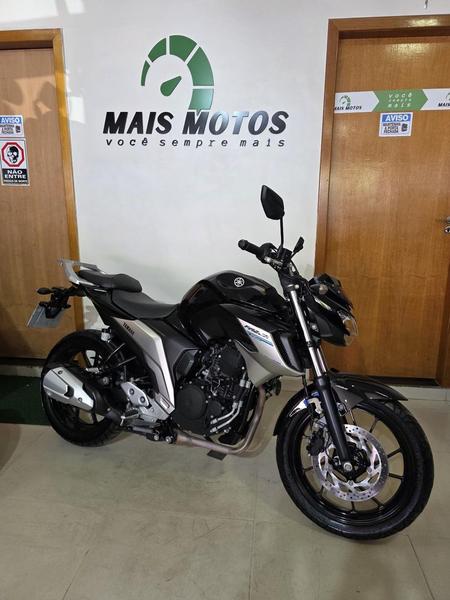 YAMAHA FZ25 FAZER