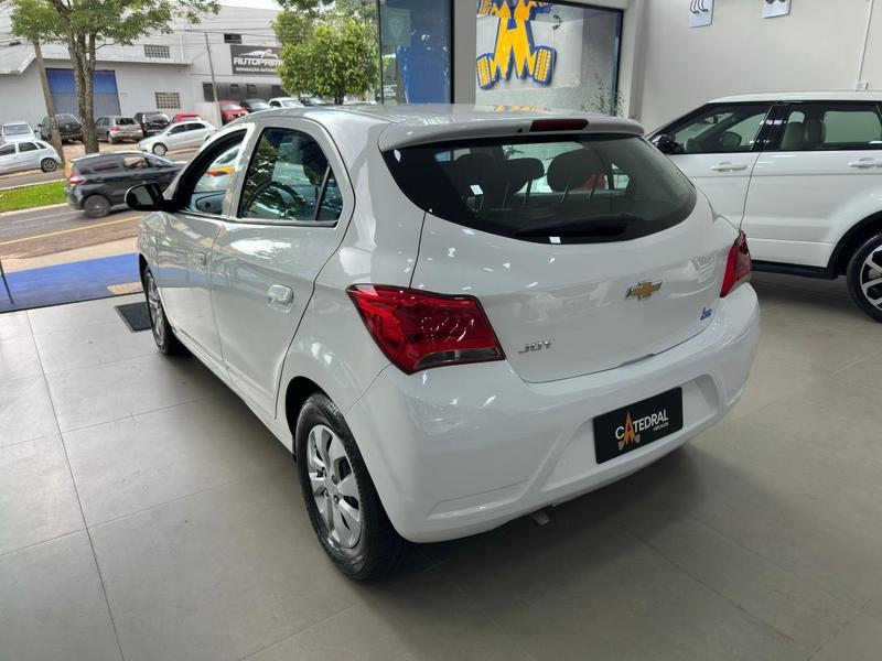 Chevrolet Onix Joy - foto 4