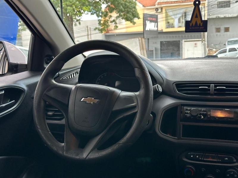 Chevrolet Onix Joy - foto 12
