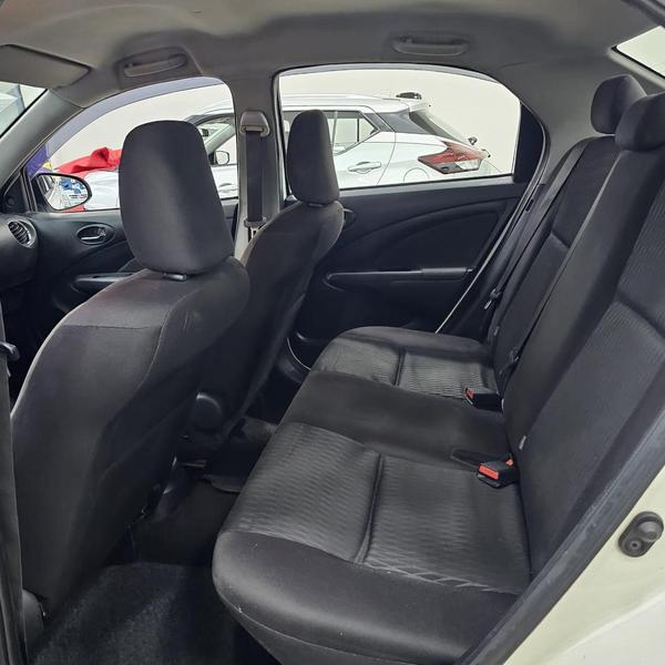 Toyota Etios Sd Xplus At - foto 9