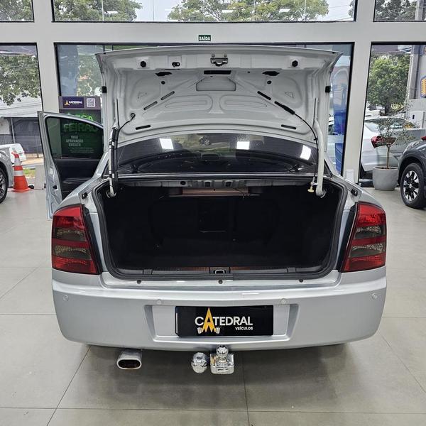 Chevrolet Astra Sedan Advantage - foto 18