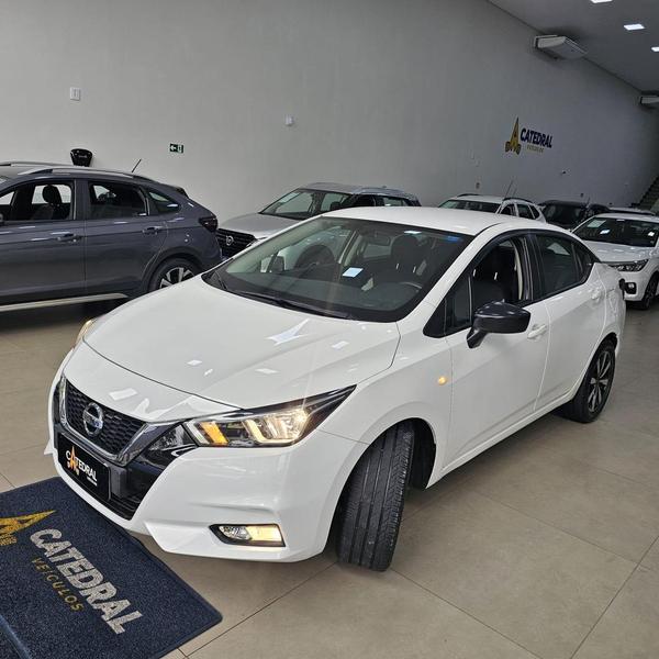 Nissan Versa Sense 1.6 16V Flex Aut. - foto 12