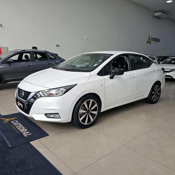 Nissan Versa Sense 1.6 16V Flex Aut. - foto 3