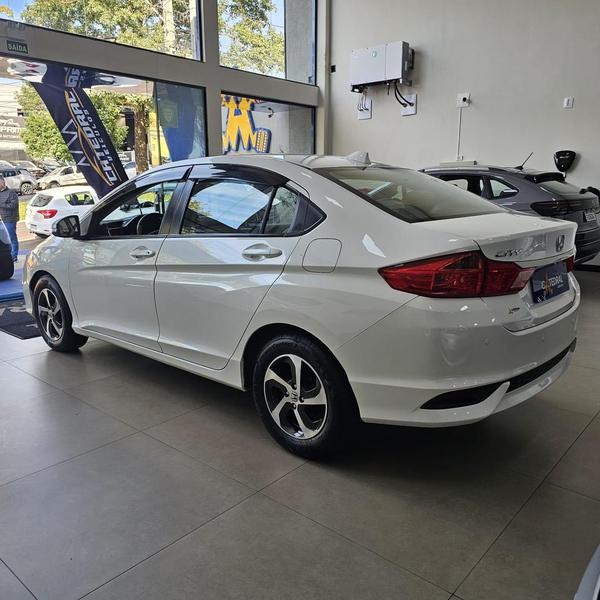 Honda City Dx Mt - foto 17
