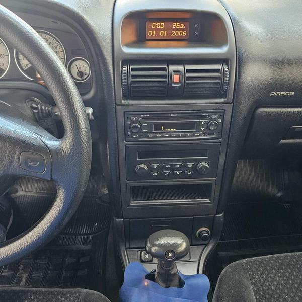 Chevrolet Astra Sedan Advantage - foto 16