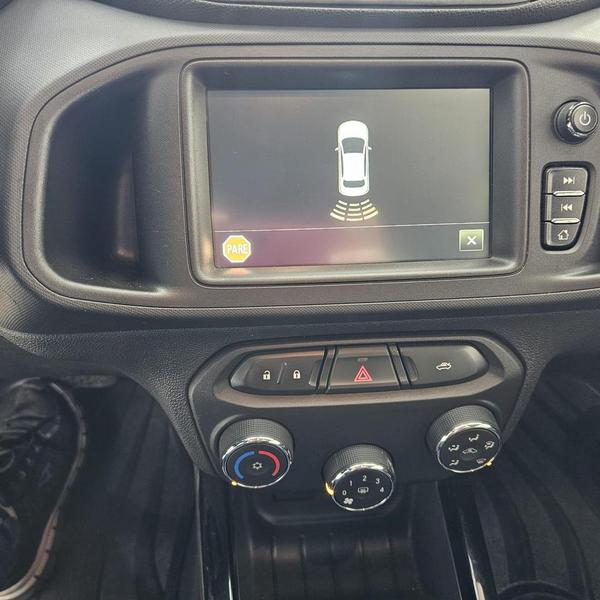 Chevrolet Onix Hatch LT 1.4 8V Flexpower 5P Aut. - foto 8
