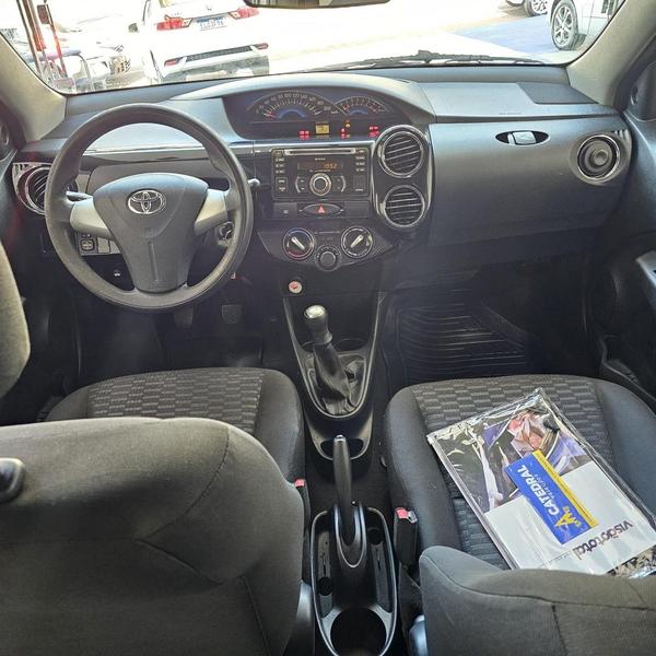 Toyota Etios Xs 1.5 Flex 16V 5P Mec. - foto 18