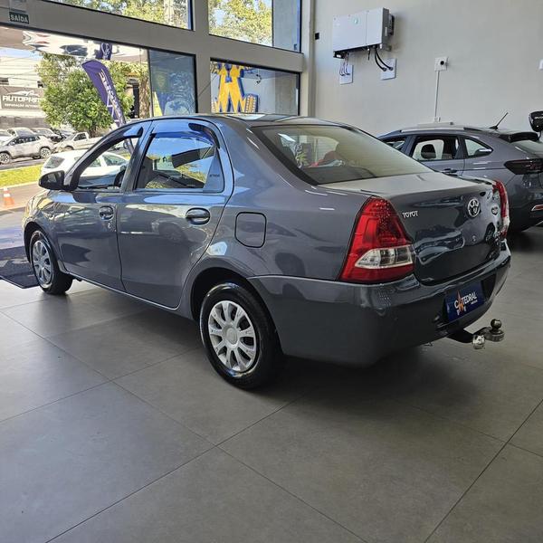 Toyota Etios Xs 1.5 Flex 16V 5P Mec. - foto 6