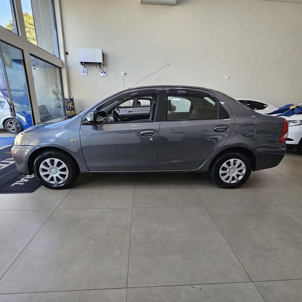 Toyota Etios Xs 1.5 Flex 16V 5P Mec. - foto 7