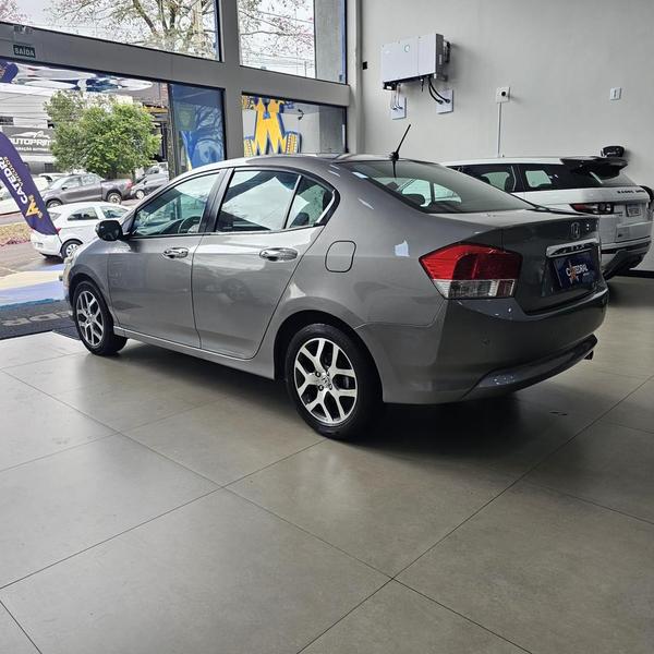 Honda City EX Flex - foto 18