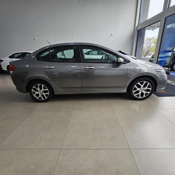 Honda City EX Flex - foto 5