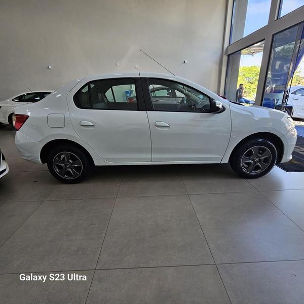 Renault Logan Dyn 1.6 Sce - foto 11