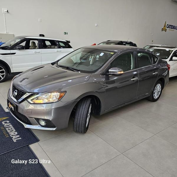 Nissan Sentra 20s CVT - foto 13