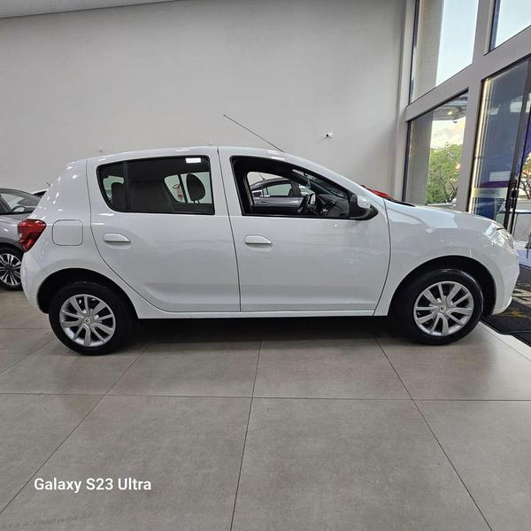 Renault Sandero Zen 10mt - foto 18
