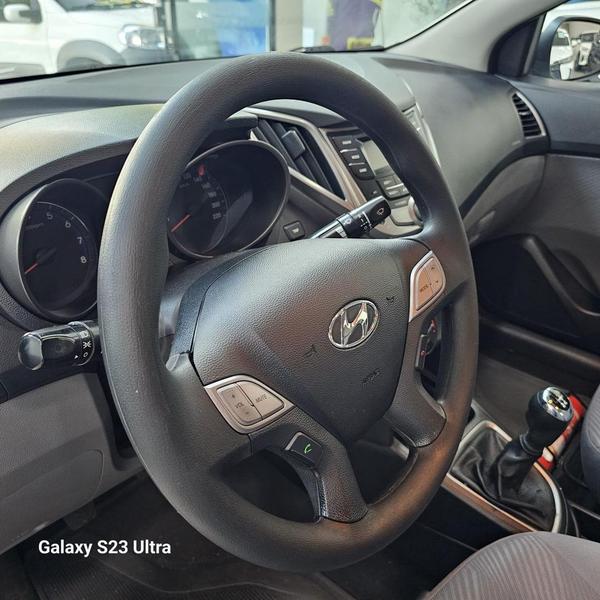 Hyundai HB20S 1.6 Comfort Plus 16V - foto 13