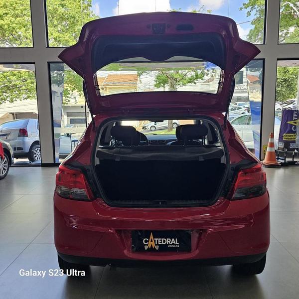 Chevrolet Onix 14mt LTZ - foto 19