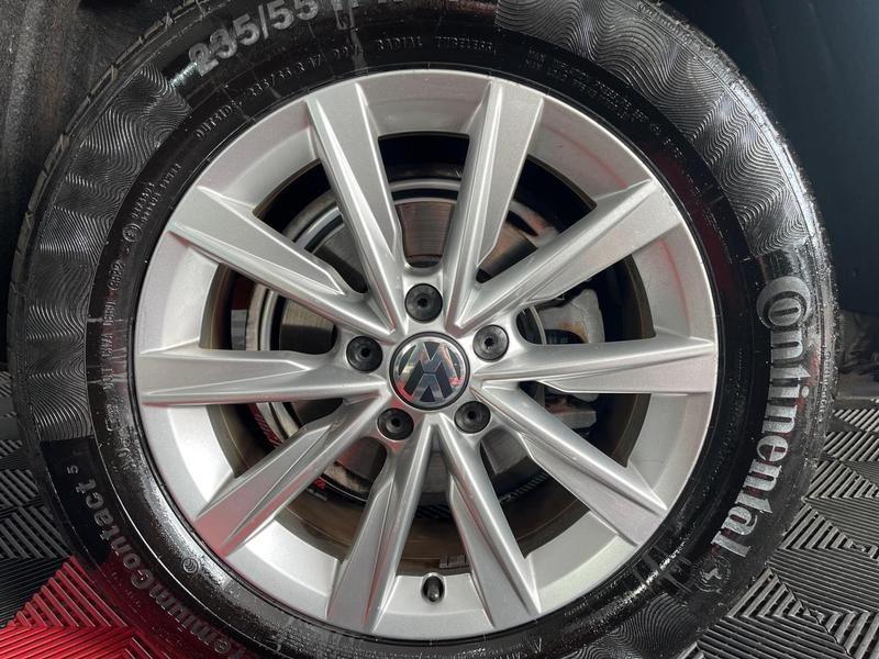 Volkswagen Tiguan 2.0 TSI - foto 11