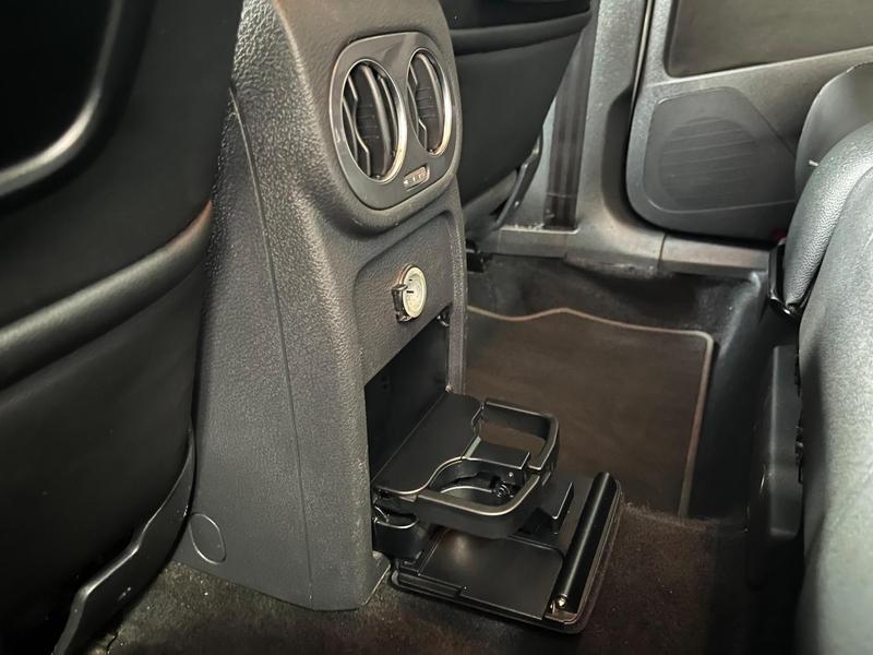 Volkswagen Tiguan 2.0 TSI - foto 10