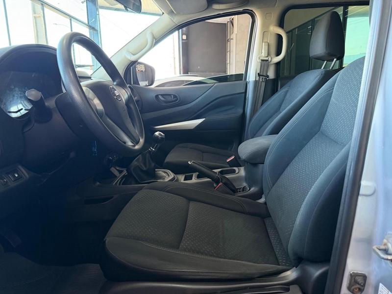 Nissan Frontier S - foto 6